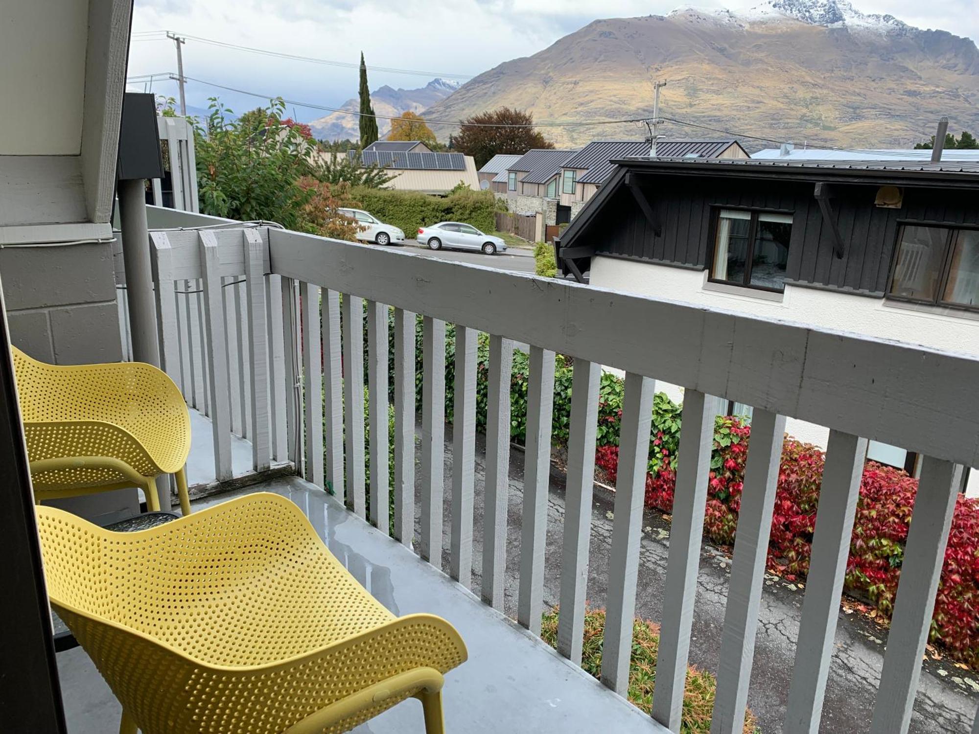 Wakatipu View Apartments Queenstown Exterior photo